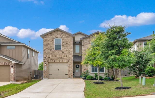 rental at 15502 Crimson Topaz in San Antonio TX