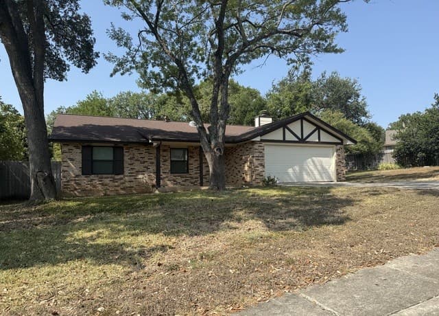 rental at 14510 Larkstone St in San Antonio TX