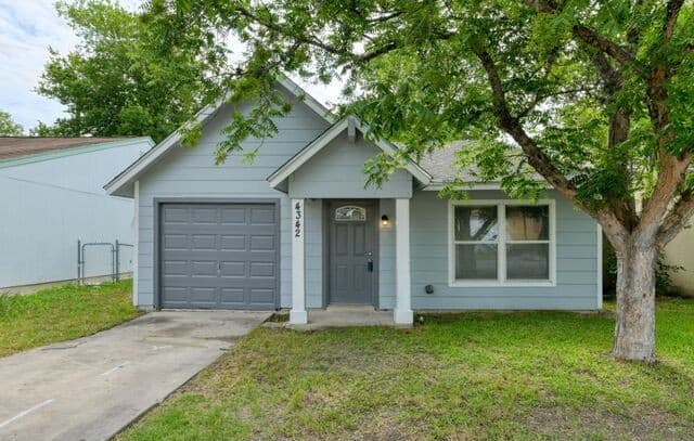 rental at 4342 Lehman Dr in Kirby TX
