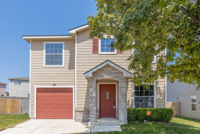rental at 12411 Penny Royale in San Antonio TX