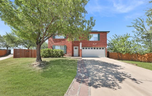 rental at 8331 Davis Cavern in San Antonio TX