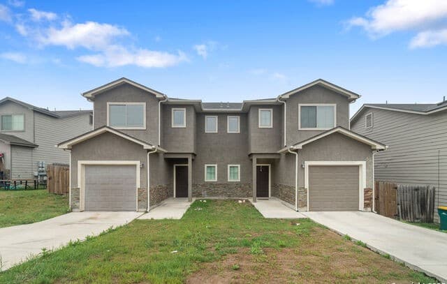 rental at 8707 Azul Sky Ct in Converse TX
