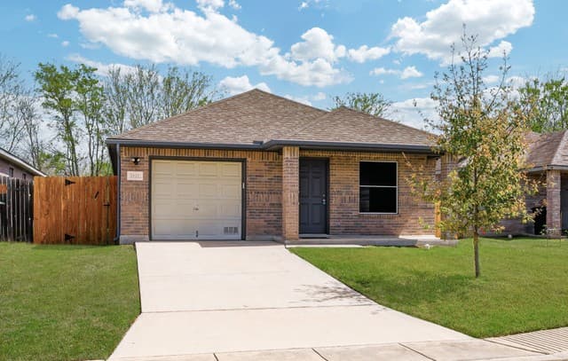 rental at 3922 Salty Marsh in San Antonio TX