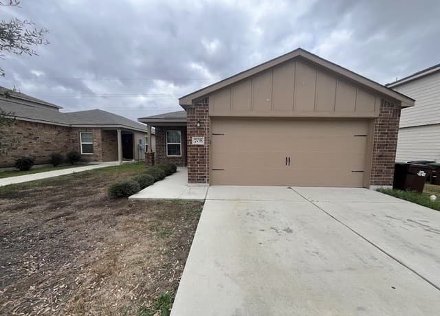 rental at 708 Shoal Creek in New Braunfels TX