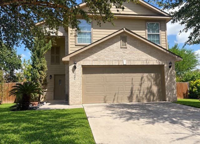 rental at 16626 Clydesdale Run in Selma TX