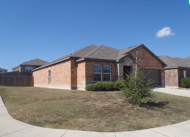 rental at 203 Azalea Way in New Braunfels TX