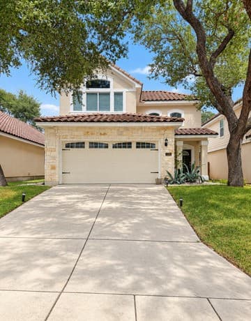 rental at 1355 Pinnacle Falls in San Antonio TX