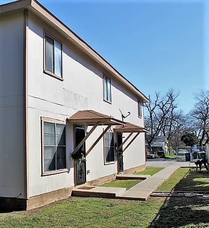 2-bedroom rental at 5113 Sierra Unit 3 in San Antonio TX