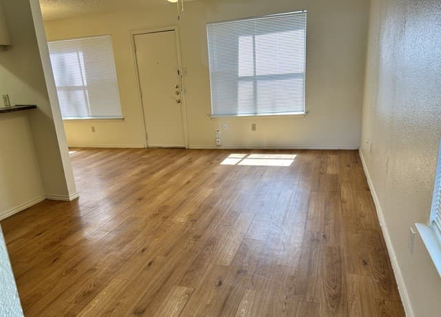 2-bedroom rental at 14445 Woods Hole Dr in San Antonio TX