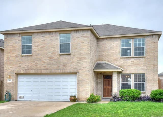 4-bedroom rental at 9818 Copper Rose in Converse TX