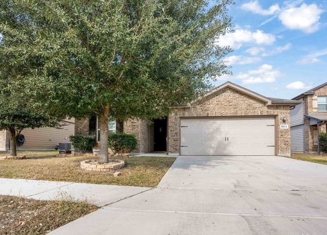 3-bedroom rental at 8611 Lantana Spgs in Converse TX
