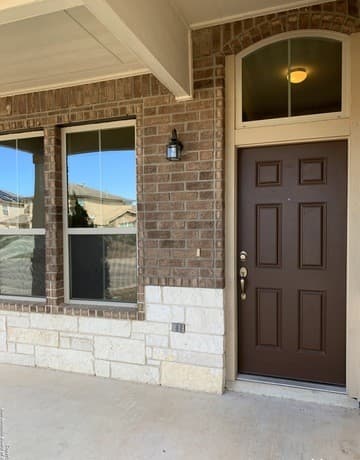 3-bedroom rental at 8418 Meadow Plains in San Antonio TX