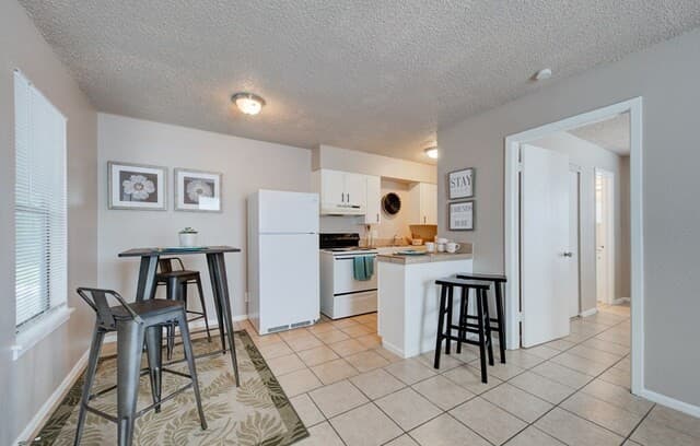 1-bedroom rental at 321 Verne St Unit 101 in San Antonio TX