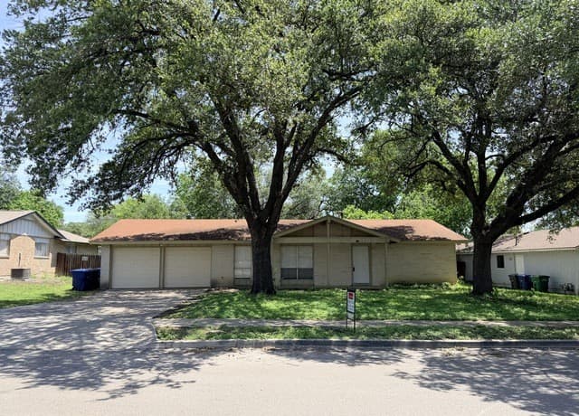 3-bedroom rental at 4915 Sierra Madre Dr in San Antonio TX