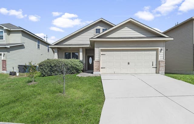 3-bedroom rental at 4618 Todds Farm in San Antonio TX