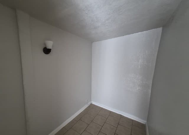 1-bedroom rental at 115 Caldwell St Unit 7 in San Antonio TX