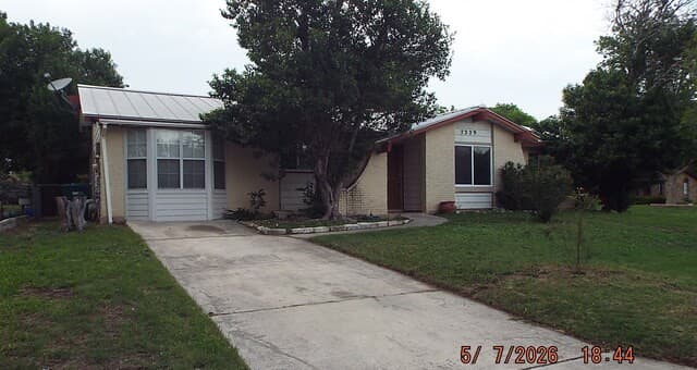 3-bedroom rental at 7329 Leading Oaks in Live Oak TX