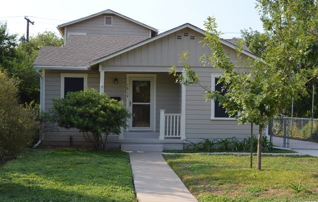 5-bedroom rental at 1812 Mardell St in San Antonio TX