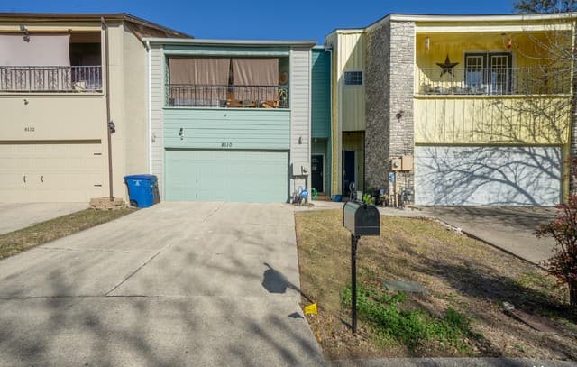 2-bedroom rental at 8110 Scottshill in San Antonio TX