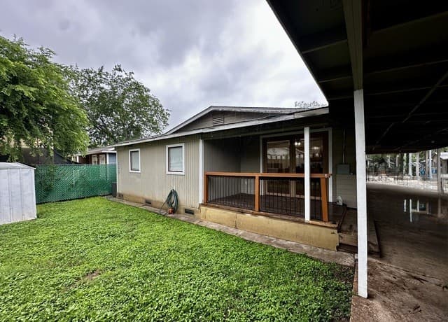 2-bedroom rental at 415 Chalmers Ave in San Antonio TX