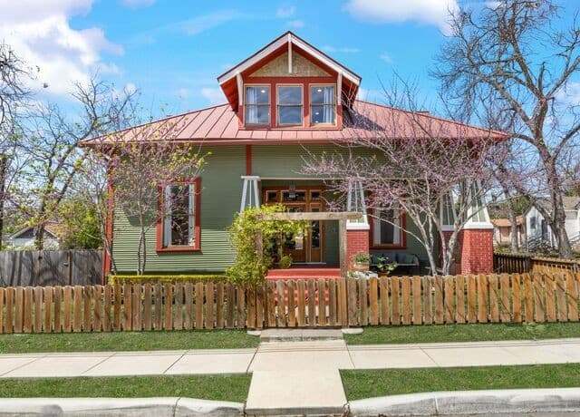 3-bedroom rental at 421 Spofford Ave in San Antonio TX