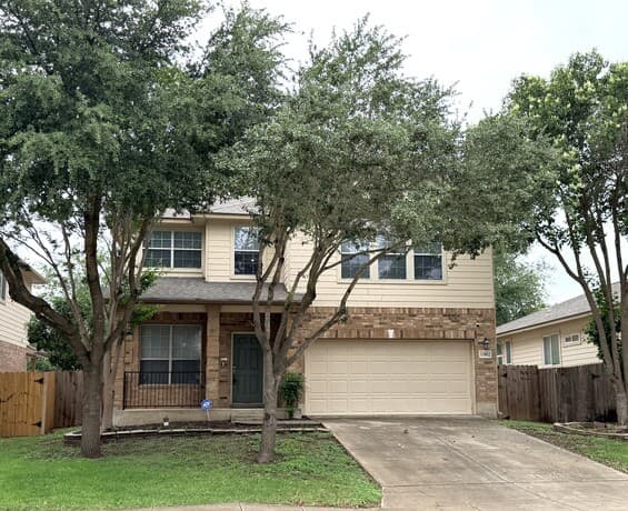4-bedroom rental at 11802 Lemonmint Pkwy in San Antonio TX