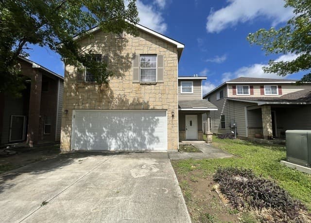 3-bedroom rental at 13419 Rutgers Gdn in San Antonio TX