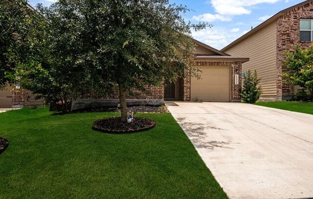 3-bedroom rental at 15446 Shortwing in San Antonio TX