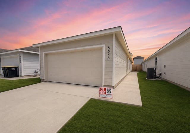 4-bedroom rental at 8530 Eucalyptus Hills in San Antonio TX