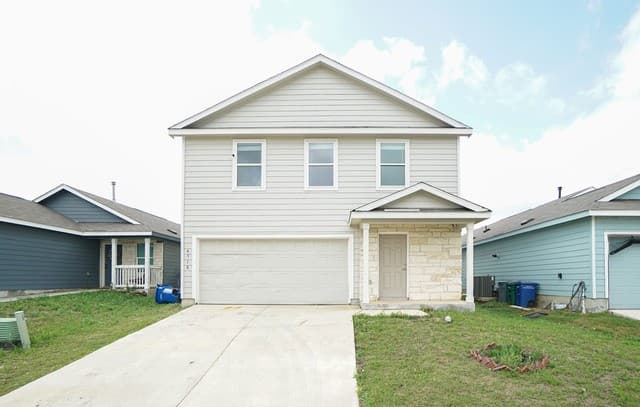 4-bedroom rental at 4510 Glades Way in San Antonio TX