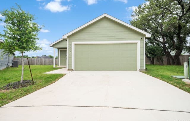 4-bedroom rental at 14636 Cregg Mill Dr in San Antonio TX
