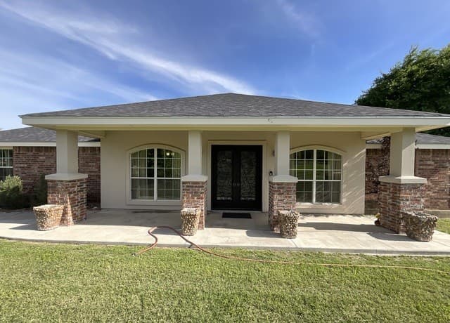 4-bedroom rental at 12010 Del Rio in San Antonio TX