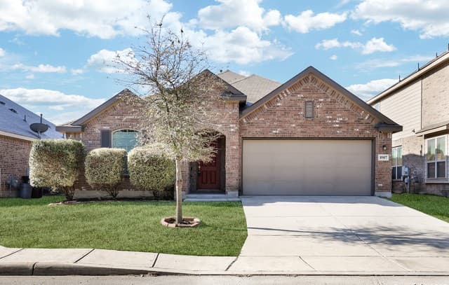 4-bedroom rental at 8907 Wyatts Run in San Antonio TX