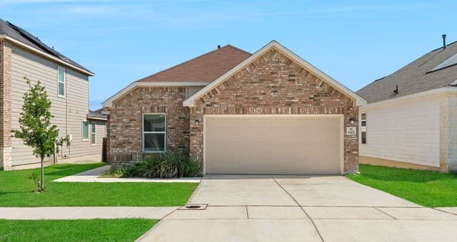 4-bedroom rental at 9411 Braman Pt in Converse TX
