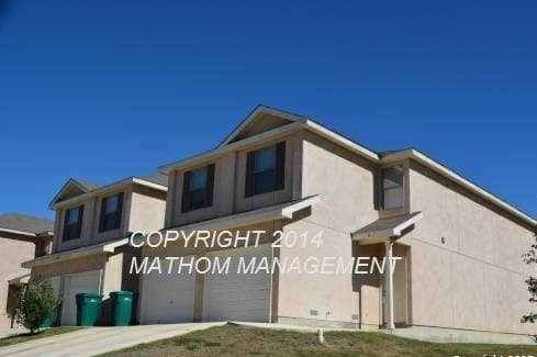 3-bedroom rental at 10618 Mathom Landing Unit 4 in Universal City TX