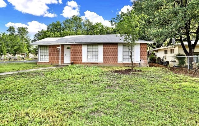 3-bedroom rental at 343 Blaze in San Antonio TX