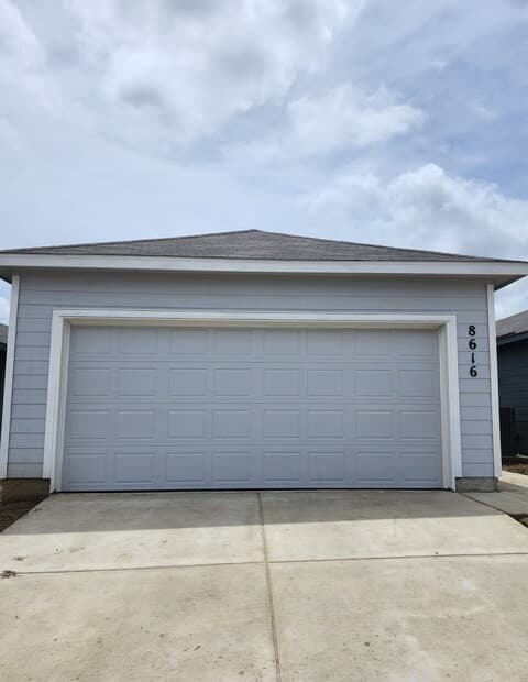4-bedroom rental at 8616 S Eucalyptus Hills in San Antonio TX