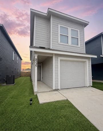 4-bedroom rental at 8535 Green Bliss in San Antonio TX