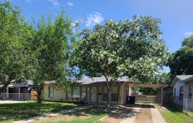 3-bedroom rental at 114 Killarney Dr in San Antonio TX