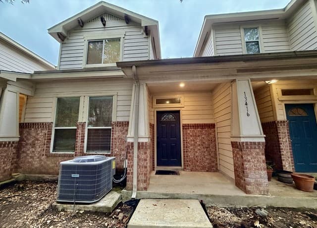 2-bedroom rental at 13416 Bristow Dawn in San Antonio TX