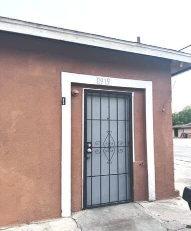 1-bedroom rental at 2979 Martin Luther King Dr Unit 1 in San Antonio TX