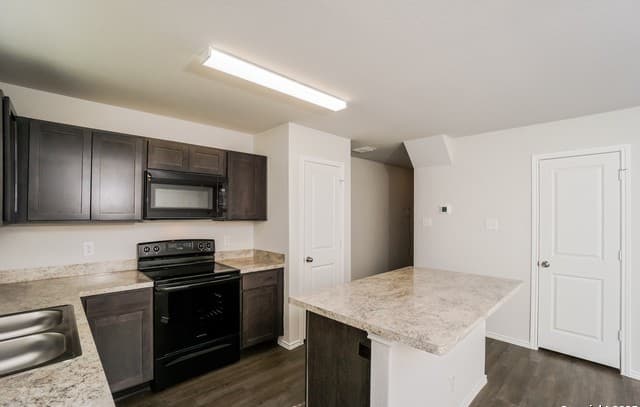 3-bedroom rental at 9351 Evening Shade Court in San Antonio TX