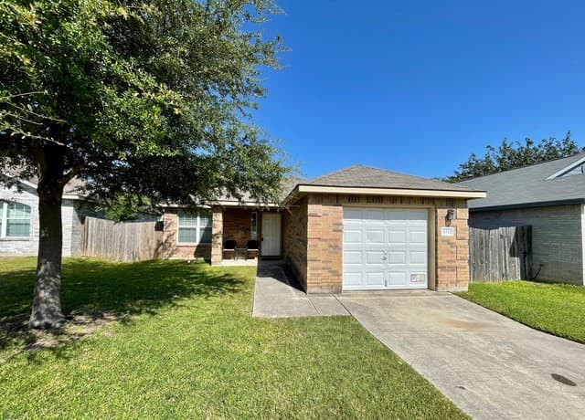 3-bedroom rental at 8711 Shaenwest in San Antonio TX