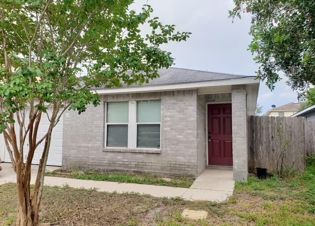 3-bedroom rental at 2346 Mission View in San Antonio TX
