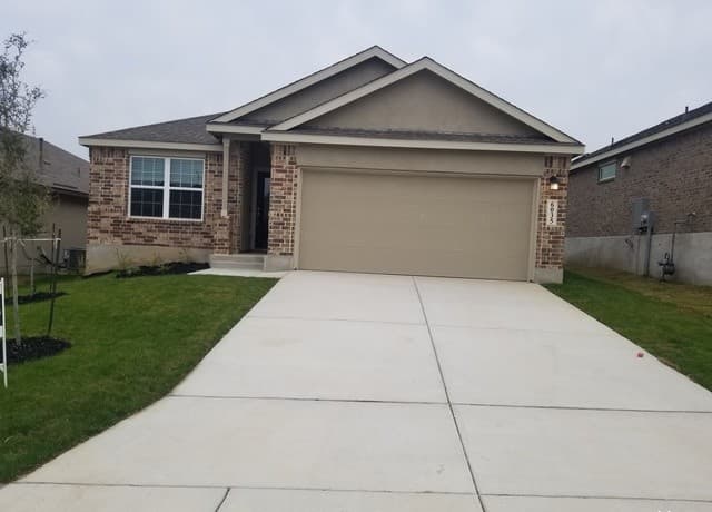 3-bedroom rental at 6035 Akin Pl in San Antonio TX