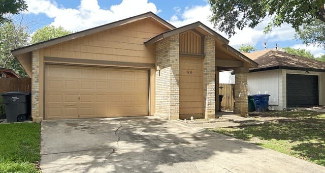 3-bedroom rental at 9633 Ivy Bend St in San Antonio TX