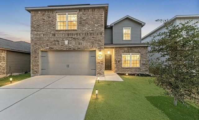 5-bedroom rental at 15022 Harbor Lndg in Von Ormy TX