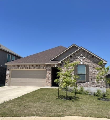 3-bedroom rental at 22219 Esperanza Way in San Antonio TX