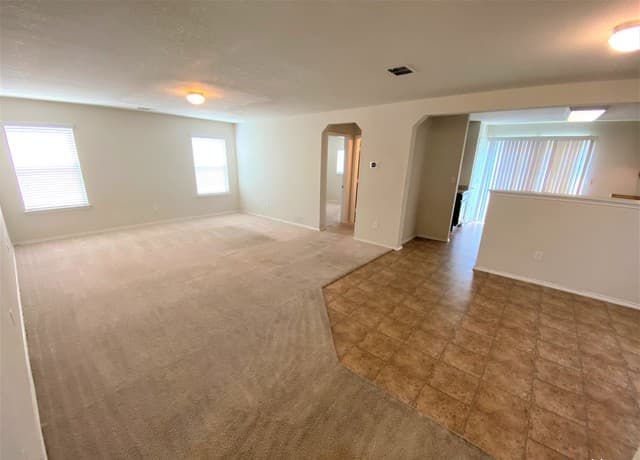 3-bedroom rental at 11926 Silver Coins in San Antonio TX