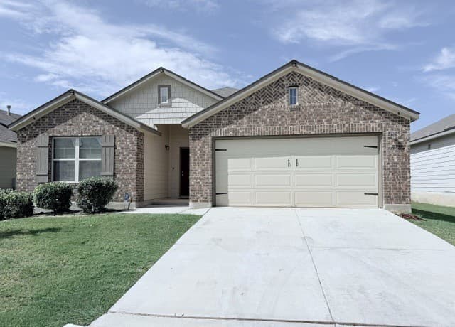 3-bedroom rental at 10739 Rosalina Loop in Converse TX